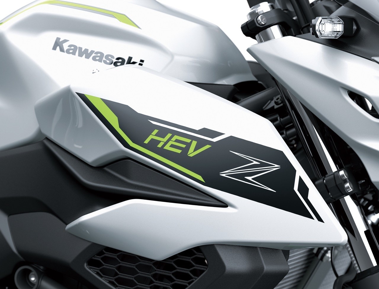 Kawasaki presenta la nuova Z 7 Hybrid a EICMA 2023